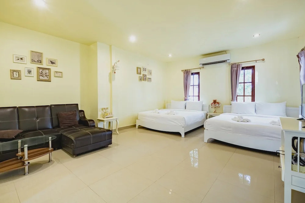 Sakarin Valley Resort