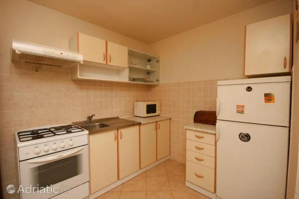 Apartments by the sea Povljana, Pag - 21144