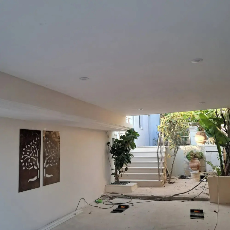 Luxury Villa- Sleeps 6 - Views Pool Hot Tub