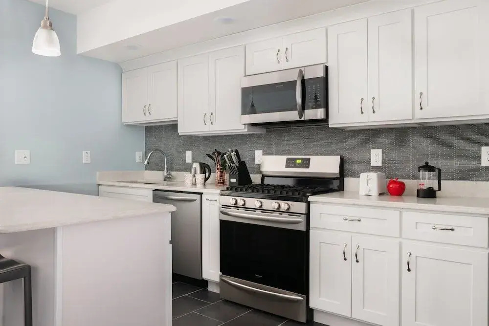 6 Bedroom Duplex Near NYC