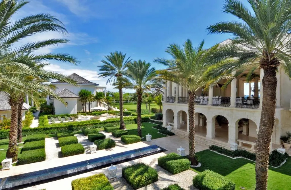 Luxury 9-bedroom Ocean and Golf Front Mansion With Full Service Staff in Exclusive Resort