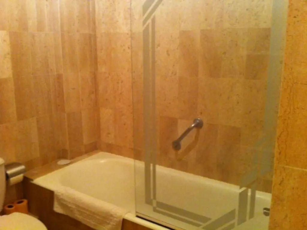 Appartement Villeneuve-Loubet, 2 pièces, 4 personnes - FR-1-252A-32