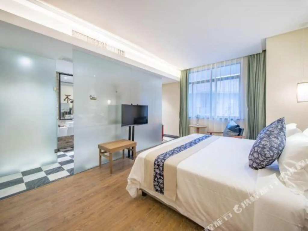 Qiandao Lake Seclusion Hotel (Central Lake Scenic Area Branch)