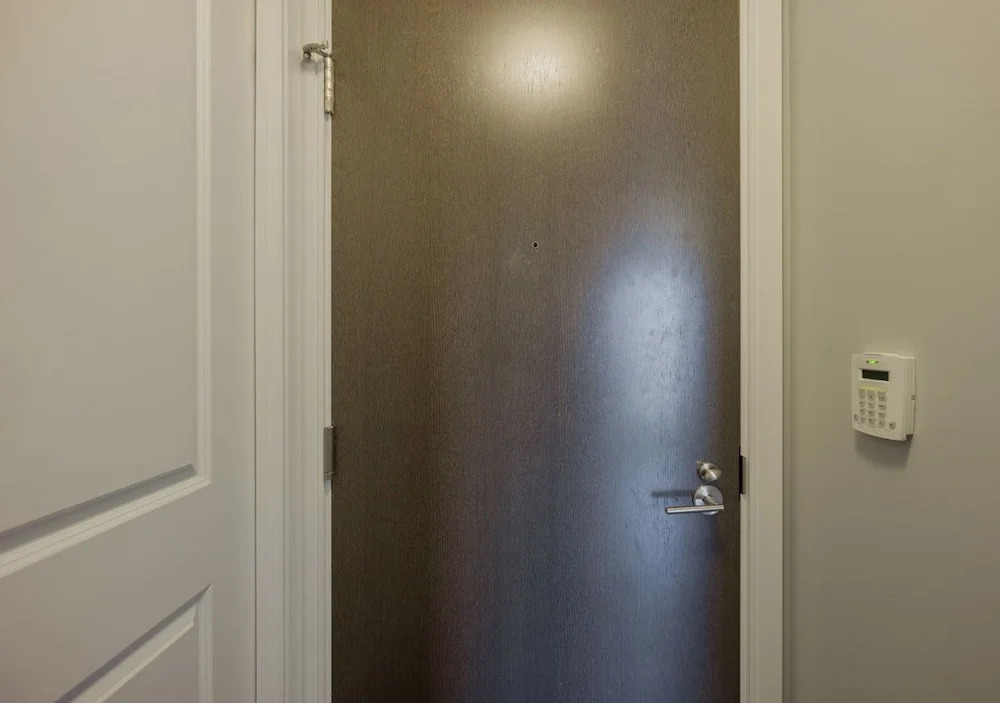 Opal Suite