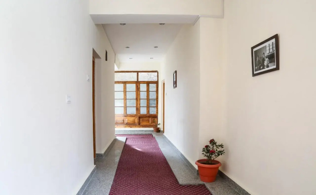 Nangseem Guest House By Oyo Rooms