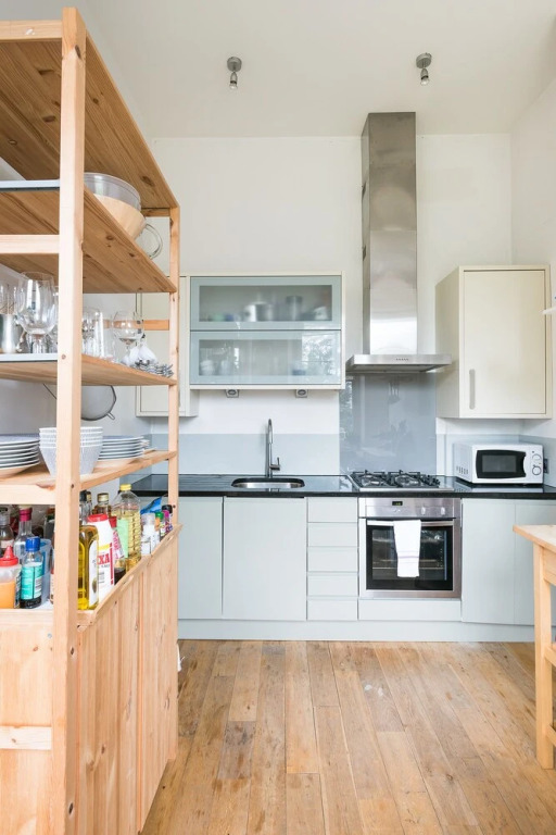 Beautiful 3BR Flat in SW London
