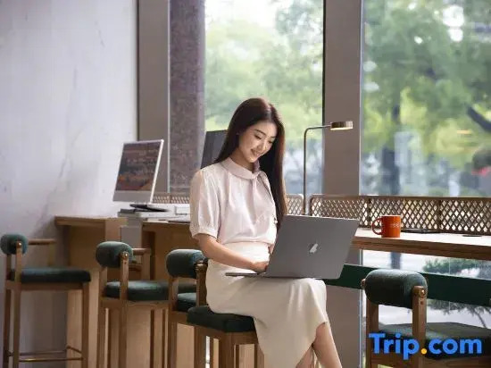 Home2 Suite by Hilton Shanghai Hongqiao Caohejing