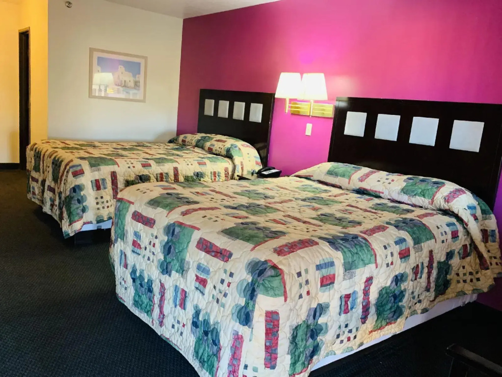 Luxury Inn
