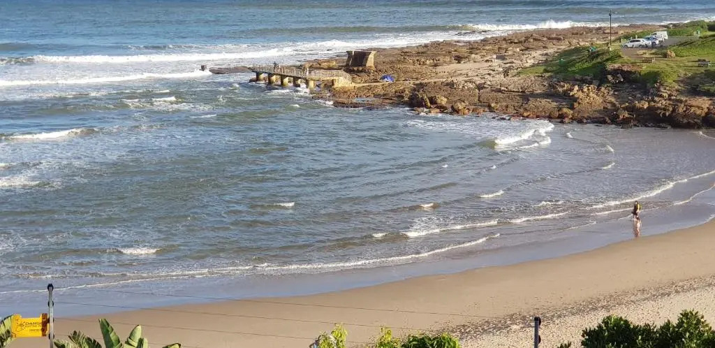 Aride 4 Awesome view of Uvongo main swimming beach from communal braai area