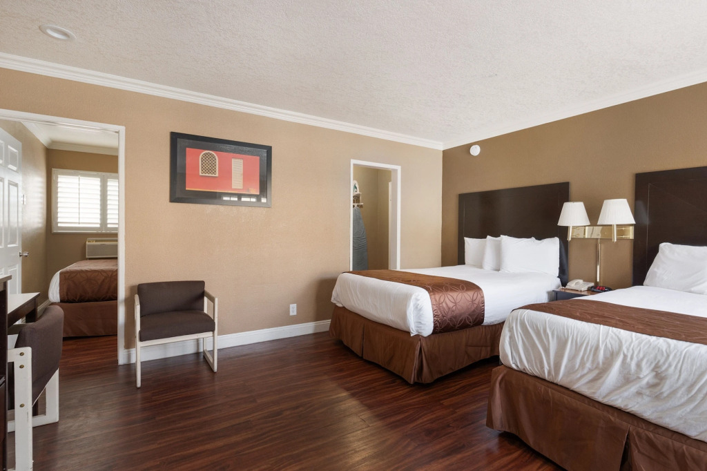 Americas Best Value Inn & Suites Anaheim