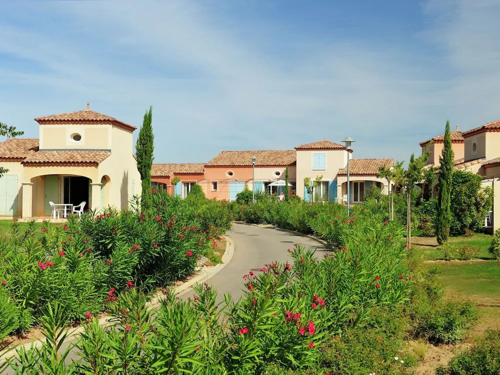 Detached House With Terrace or Loggia, Located in Languedoc