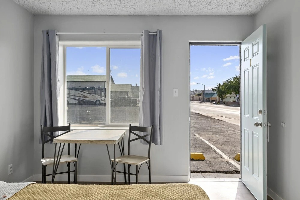 The Mint Motel