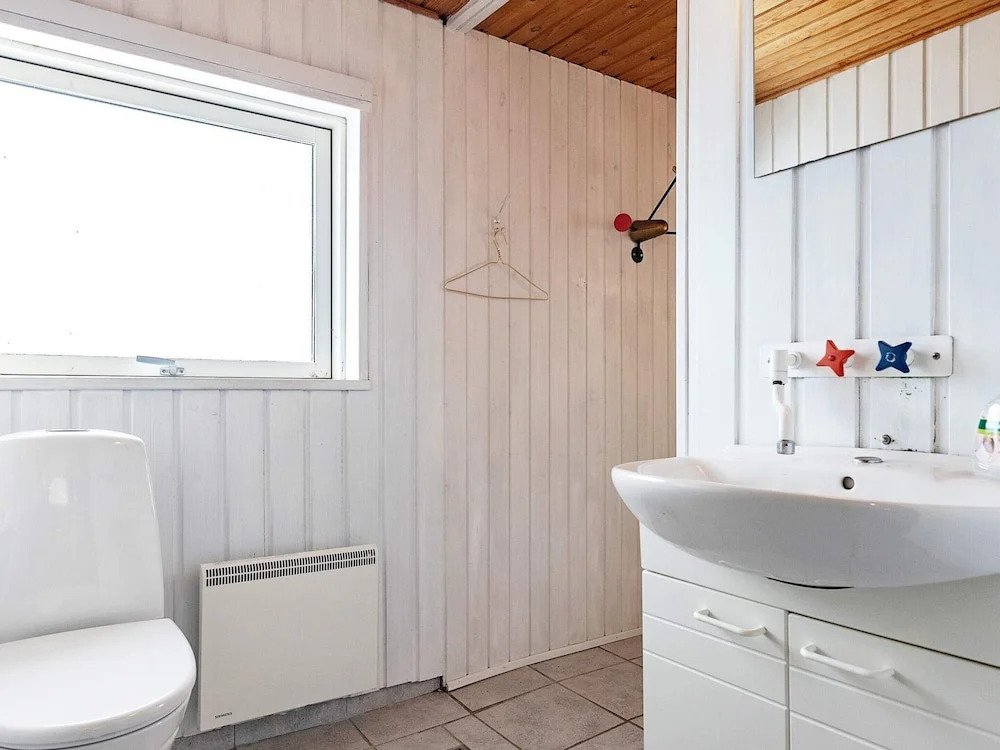 6 person holiday home in Saltum-By Traum
