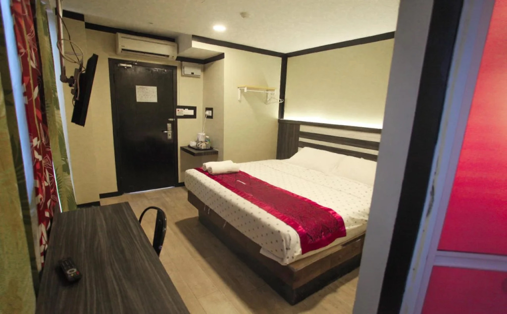 HOTEL PREMIUM