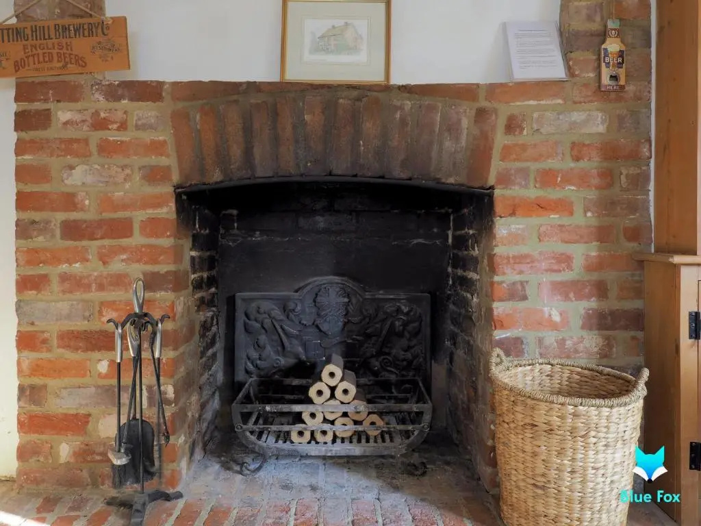 Bere Cottrage -Beamed 400 year old cottage, giving you a taste of the Garden of England