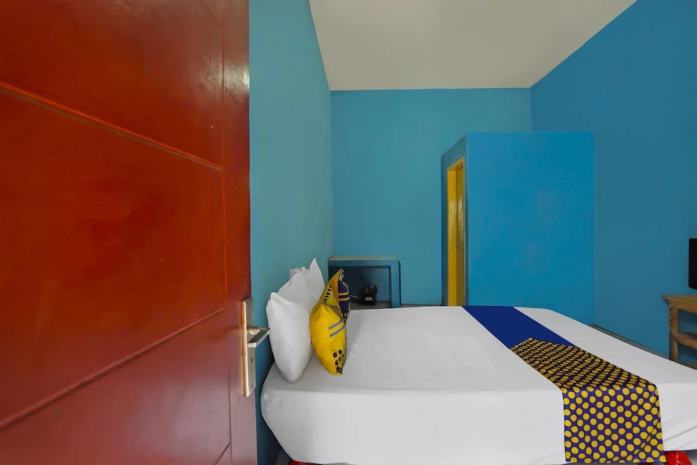 Hotel O Kost Auto Syariah Anggaswangi