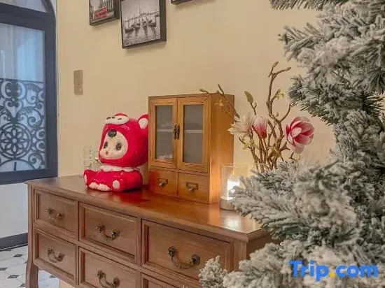 Whole house 4 bedrooms 5 bathrooms