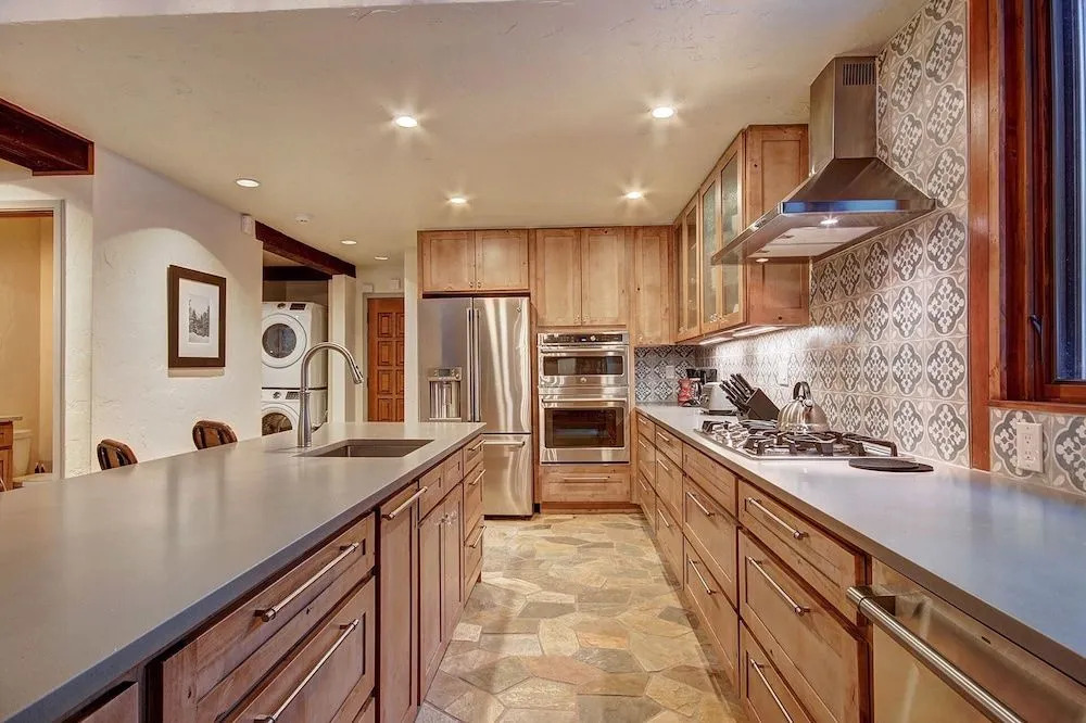 Creekside Chateau Private Waterfall Creek Breck Private Nature Setting Spa