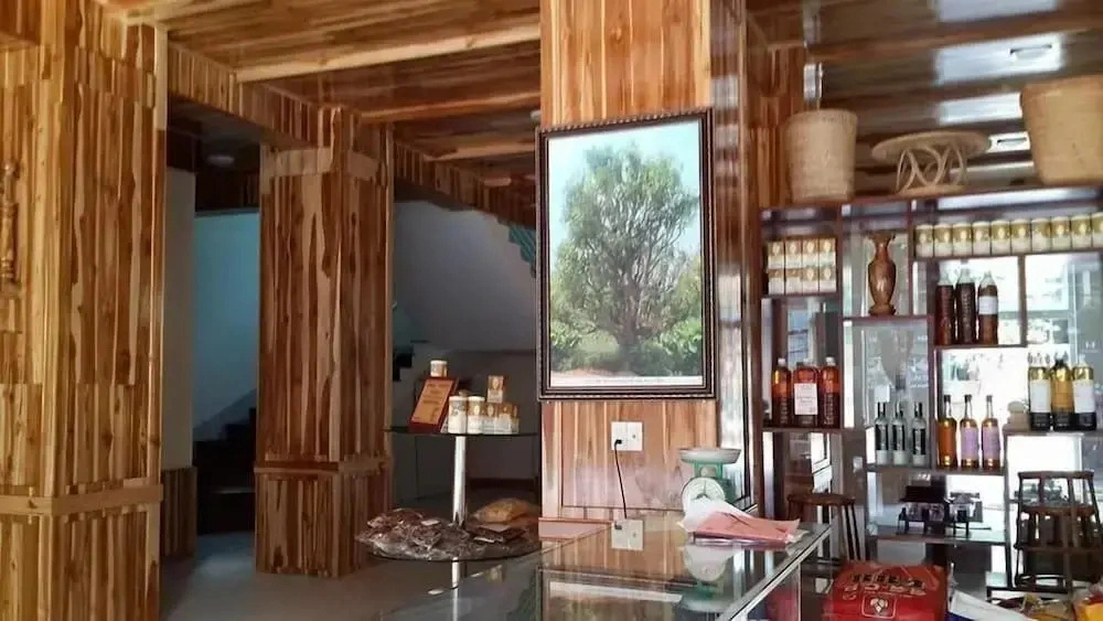 Agri Hotel Dien Bien Phu - by Bay Luxury