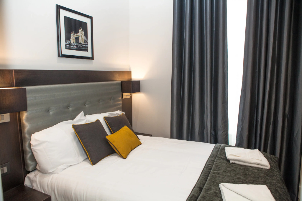 The Tudor Inn Hotel