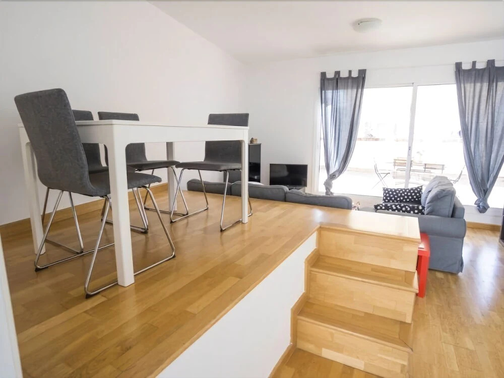 Duplex in the heart of Seville