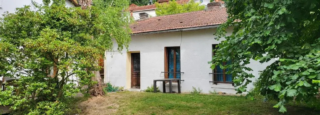 Grande OU petite maison sur 360m2 de jardin clos sans vis à vis