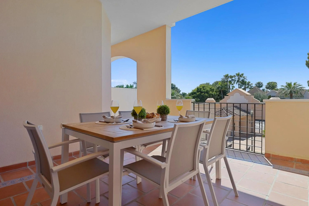Quiet & bright apartment in Las Mimosas de Banús