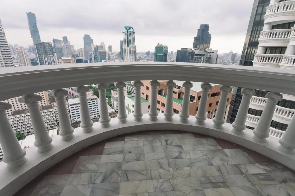 Silom 2 Bedrooms BTS S6