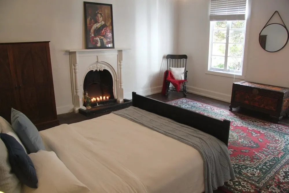 Hanley Apartment