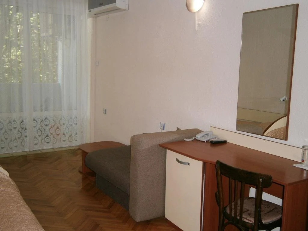 Ariana Hotel
