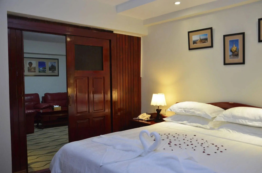 City Star Hotel