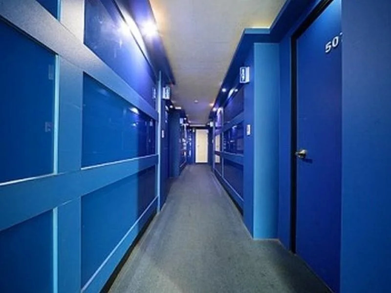 Prada Motel