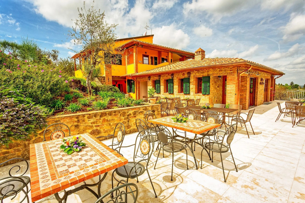 Villa Amadeo by PosarelliVillas
