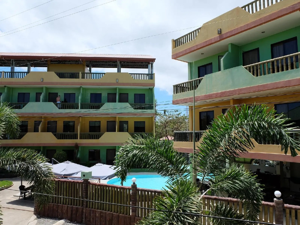 Mayfair Resort