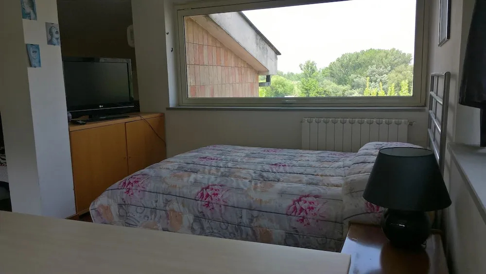 Villa Cardinal Apartments