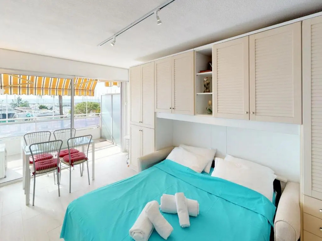Studio Menton, 1 pièce, 4 personnes - FR-1-196-227