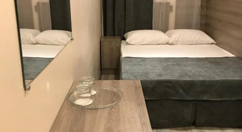Hotel 1416
