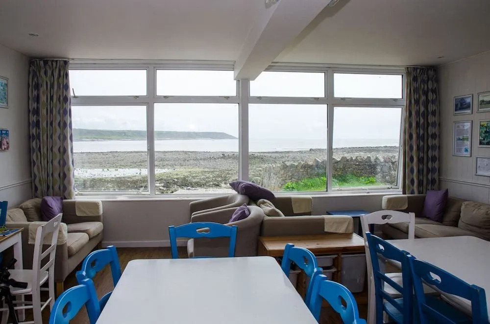 YHA Port Eynon