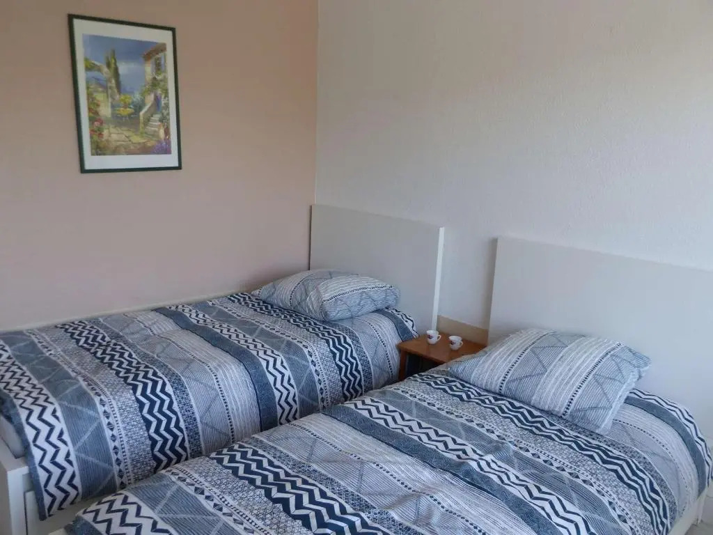 Studio Le Lavandou, 1 pièce, 2 personnes - FR-1-308-34