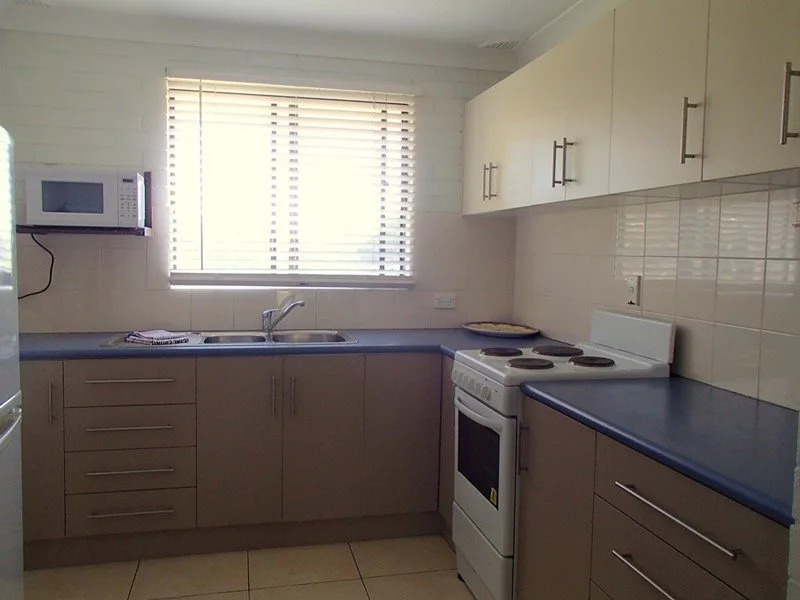 3/5-9 Somerset Street - Summer Central