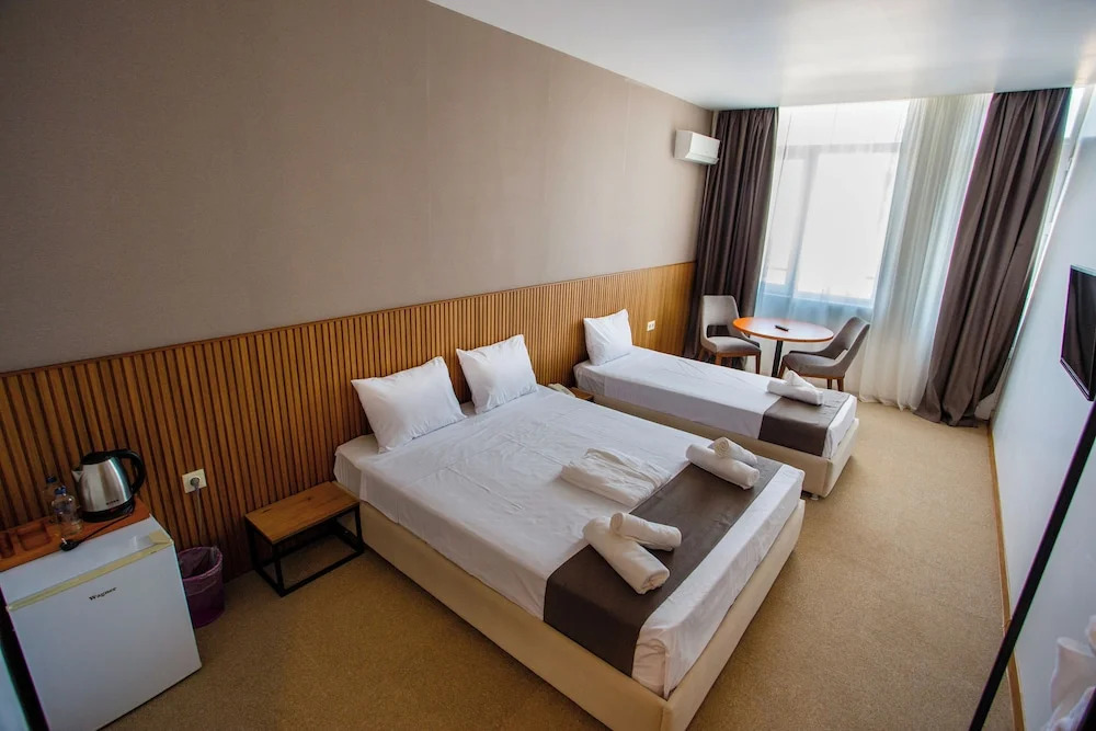98 Zurab Gorgiladze St