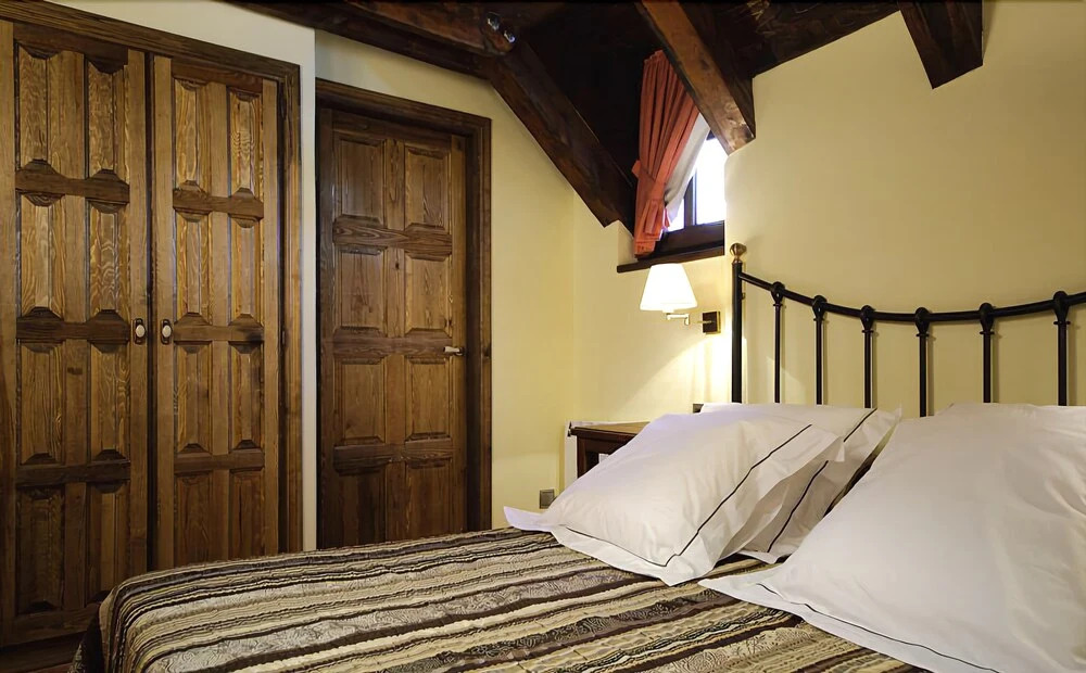 Casa Rafeleta Hotel
