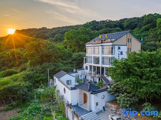 Suzhou Moyin Boutique Designer B&B (Xishan Scenic Area Branch)