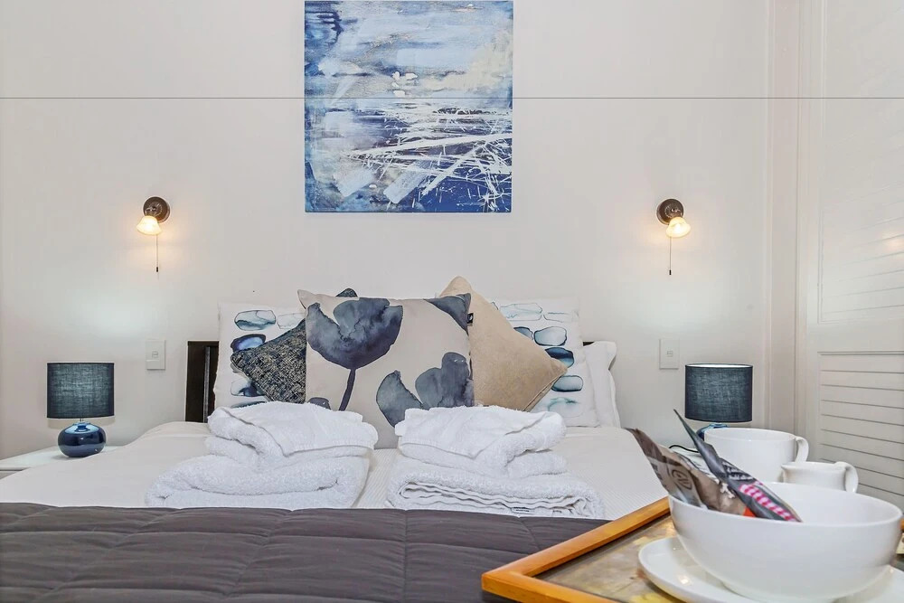 Luxury 2BR Apartment at Central Location