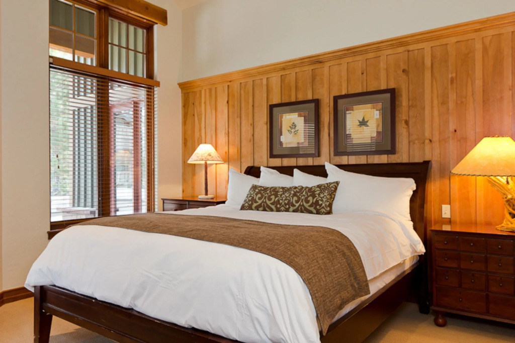Hotel Room - The Lodges at Deer Valley