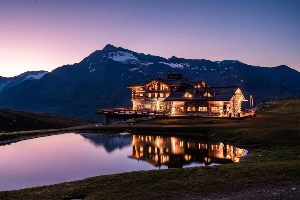 Sunny Valley Mountain Lodge