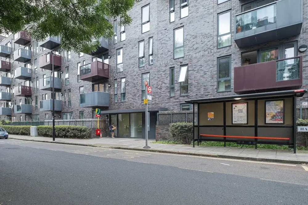 Bovet 3 Bedroom 1 Bathroom Apartment