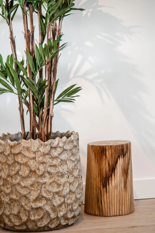 Yucca Beachhouse - Luxury Loft Apartment