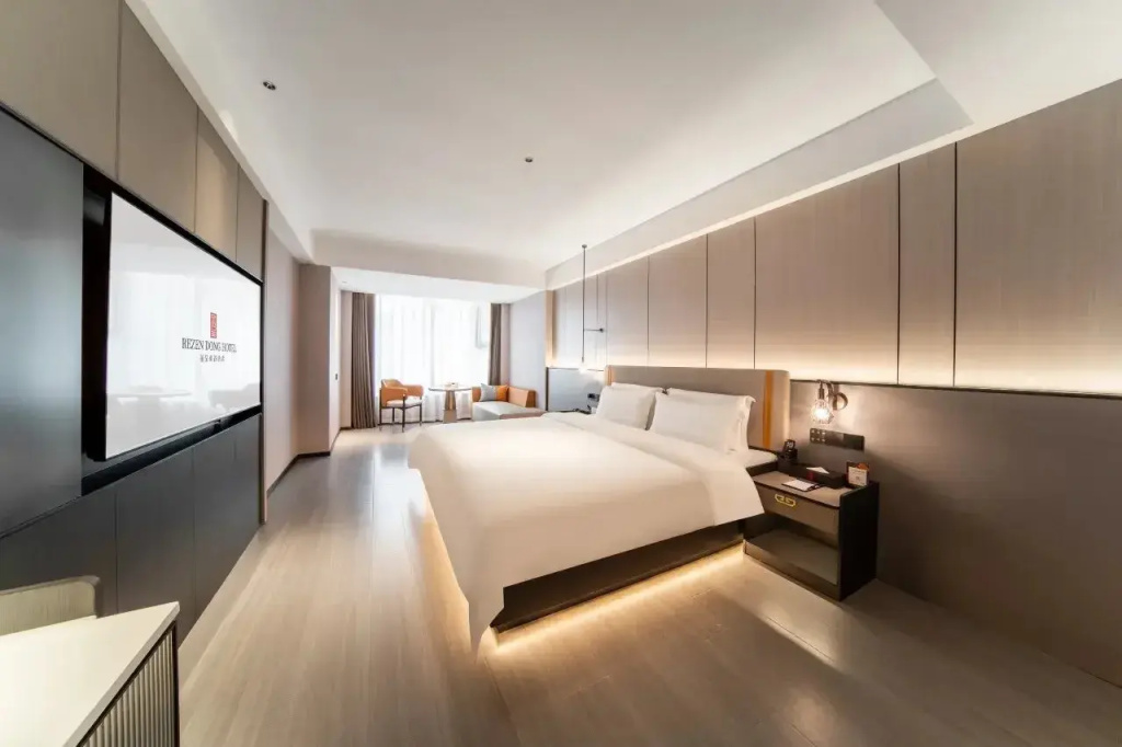 Rezen Dong Hotel (Guangzhou Jingxi Nanfang Hospital Tonghe Subway Station Branch)