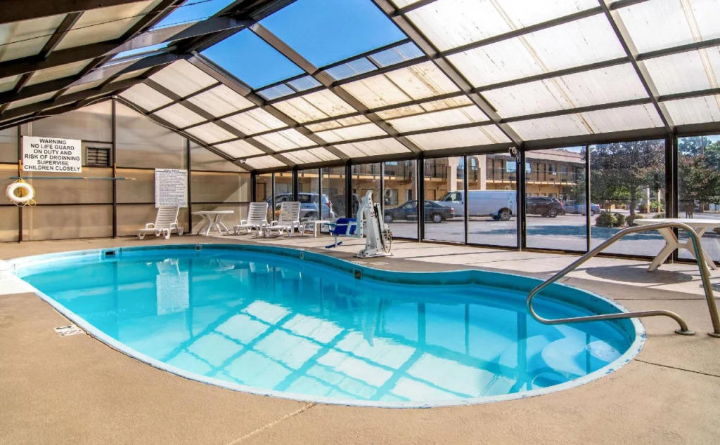 Econo Lodge Inn & Suites near Chickamauga Battlefield